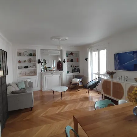Διαμέρισμα Renovated Family Flat In Montmartre Παρίσι
